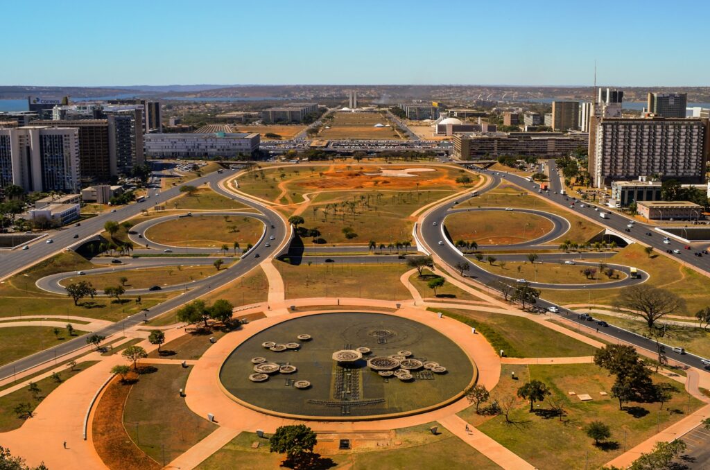 fixer in brasilia
